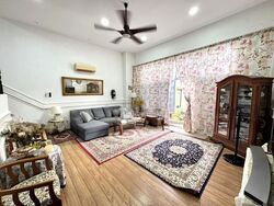 Flora Road (D17), Terrace #551933281